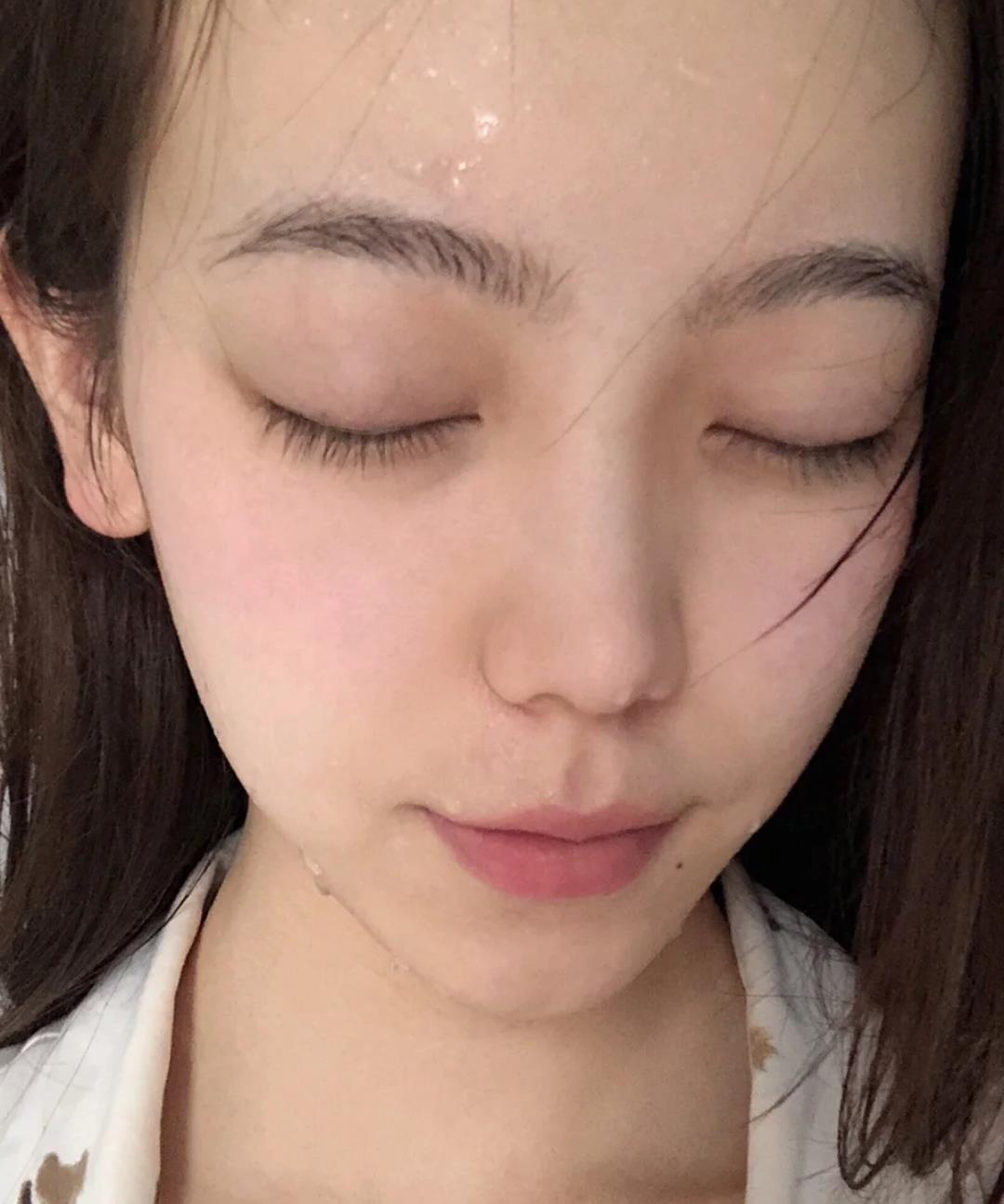 美容|皮肤白也不好？脸上的几个缺点很明显，你有吗