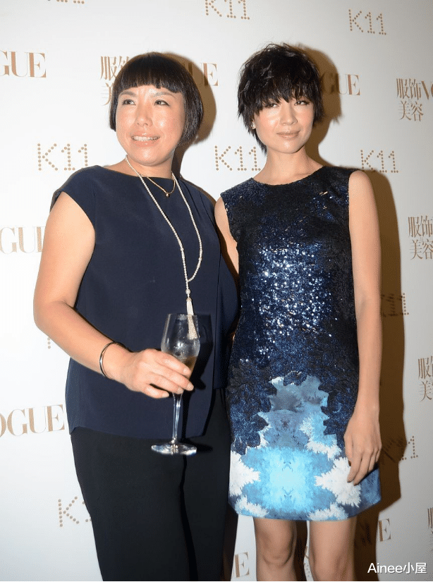 穿衣搭配|董洁短发造型翻车了，穿会反光的亮片连衣裙，一点没有清纯少女感