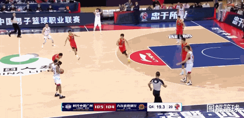 广州队|剩24秒领先1分，广州男篮代理主帅连续三个换人破掉吉林绝杀战术