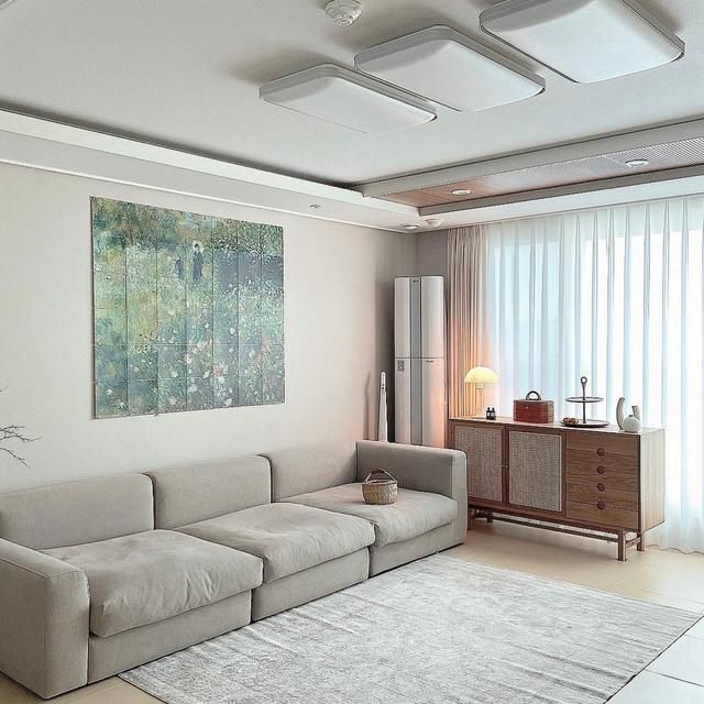 韩国太太的185平极简生活：入住5年的家，依旧干干净净，如同新房