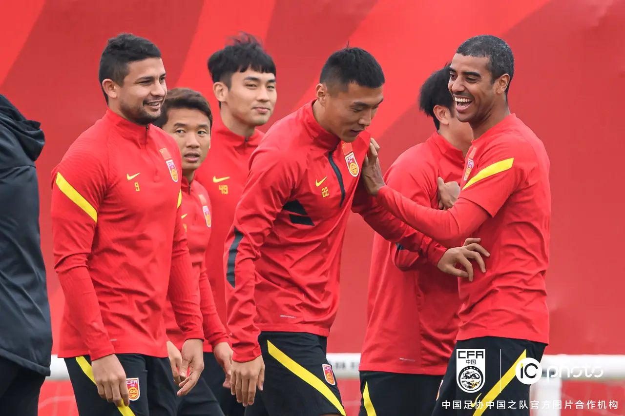 國足|形勢突變! 國足只要絕殺菲律賓，基本可鎖定世預(yù)賽小組出線名額!