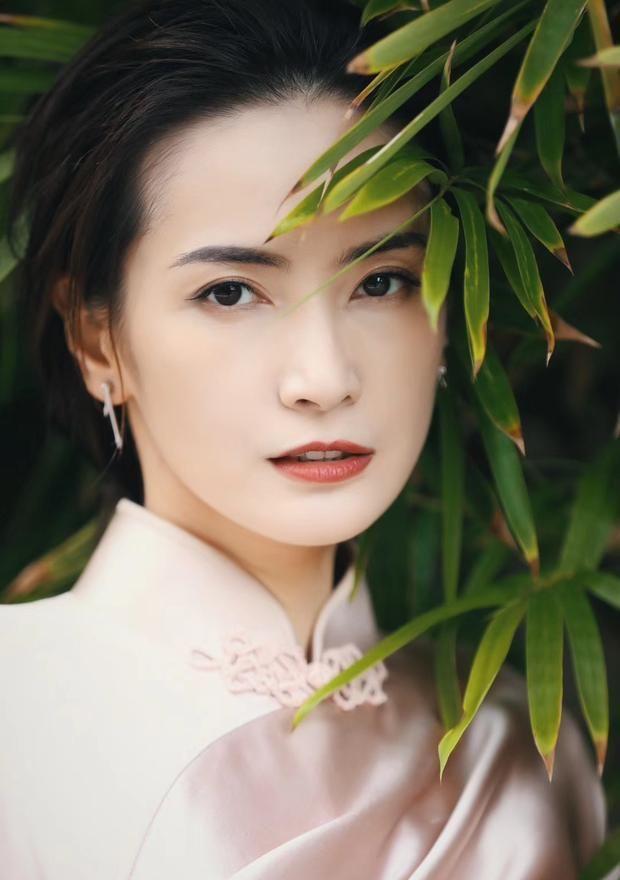 小姐姐|那些“女扮男装”最成功的女演员，看完都想嫁人了！