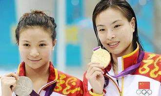 戴菲菲|吴敏霞的故事：一心想超越郭晶晶，拒绝豪门，老公却是双性恋！