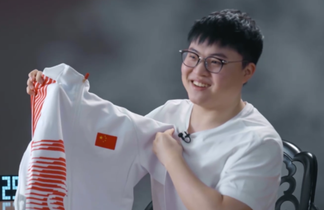 Uzi|8年职业生涯，UZI采访表态，对自己最重要的一个冠军