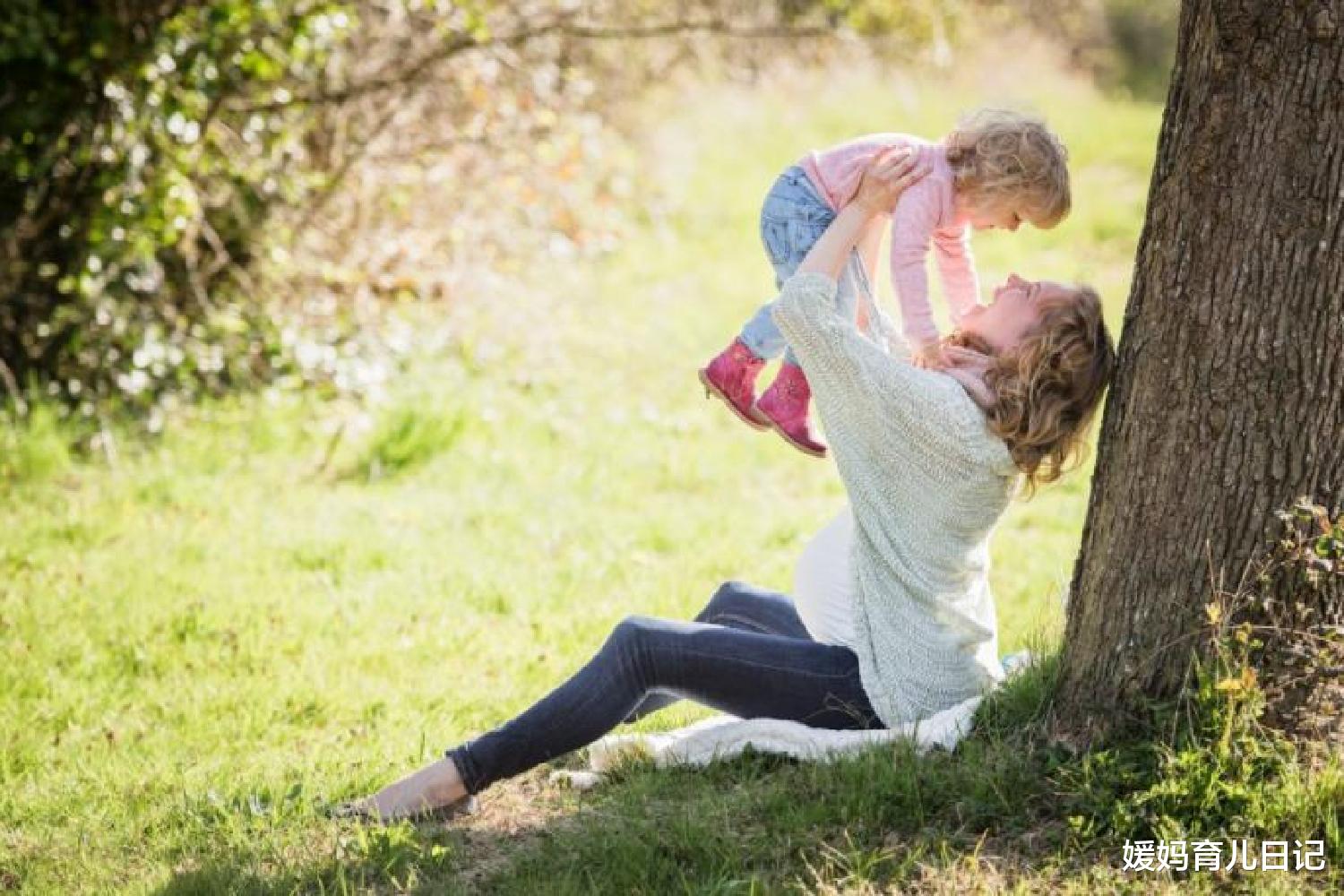 媛妈育儿日记|11岁女孩长虱子，妈妈用农药焗头致其进手术室，愚昧育儿太可怕