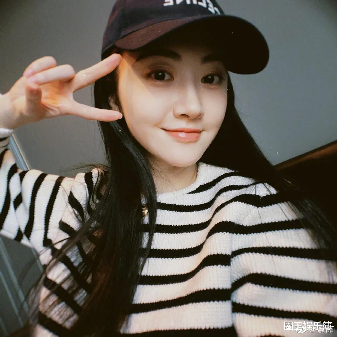 景甜|“人间富贵花”景甜素颜清纯，曾自曝整容，如今五官自然流畅