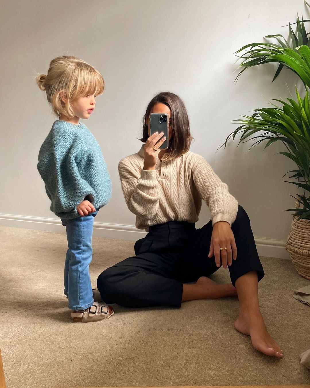 全球时尚风行|中秋节怎么穿亲子装?三招实用的穿衣法则一定得get,自然又不刻意