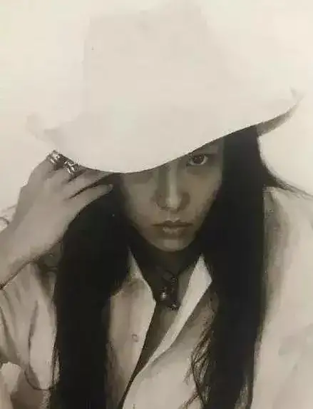 张淇|恭喜！终于爆红，他可出道了19年