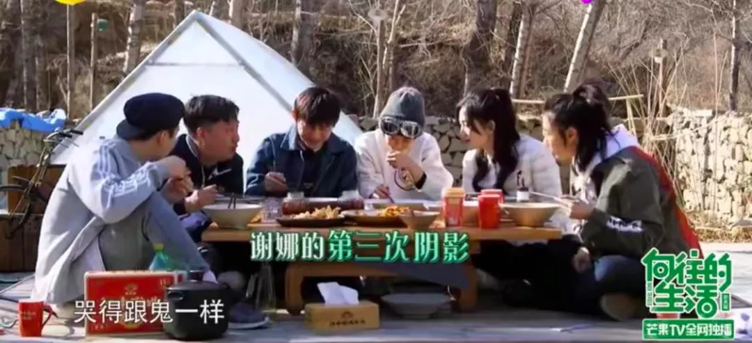 黄磊|黄磊被曝出轨，与00后女星“父女恋”：他早该翻车了！