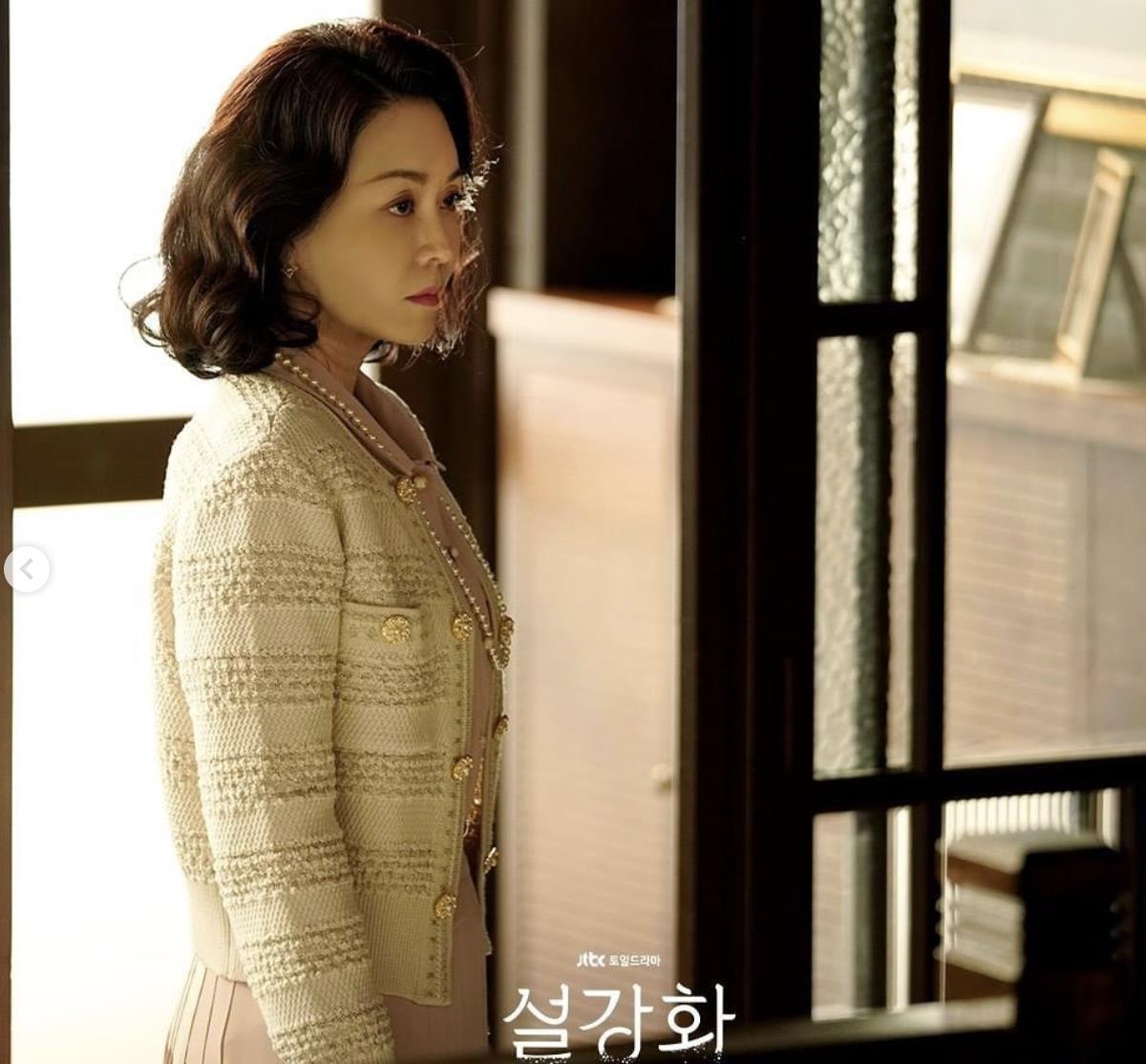 金智秀|热度爆表!《雪降花》你追了吗?Jisoo、丁海寅完美诠释复古造型