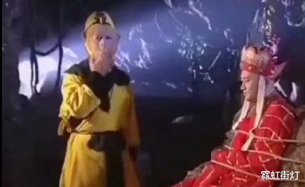 亮剑|《亮剑》奇遇：经费吃紧，导演为省钱找司机救场，不料捧出个红人