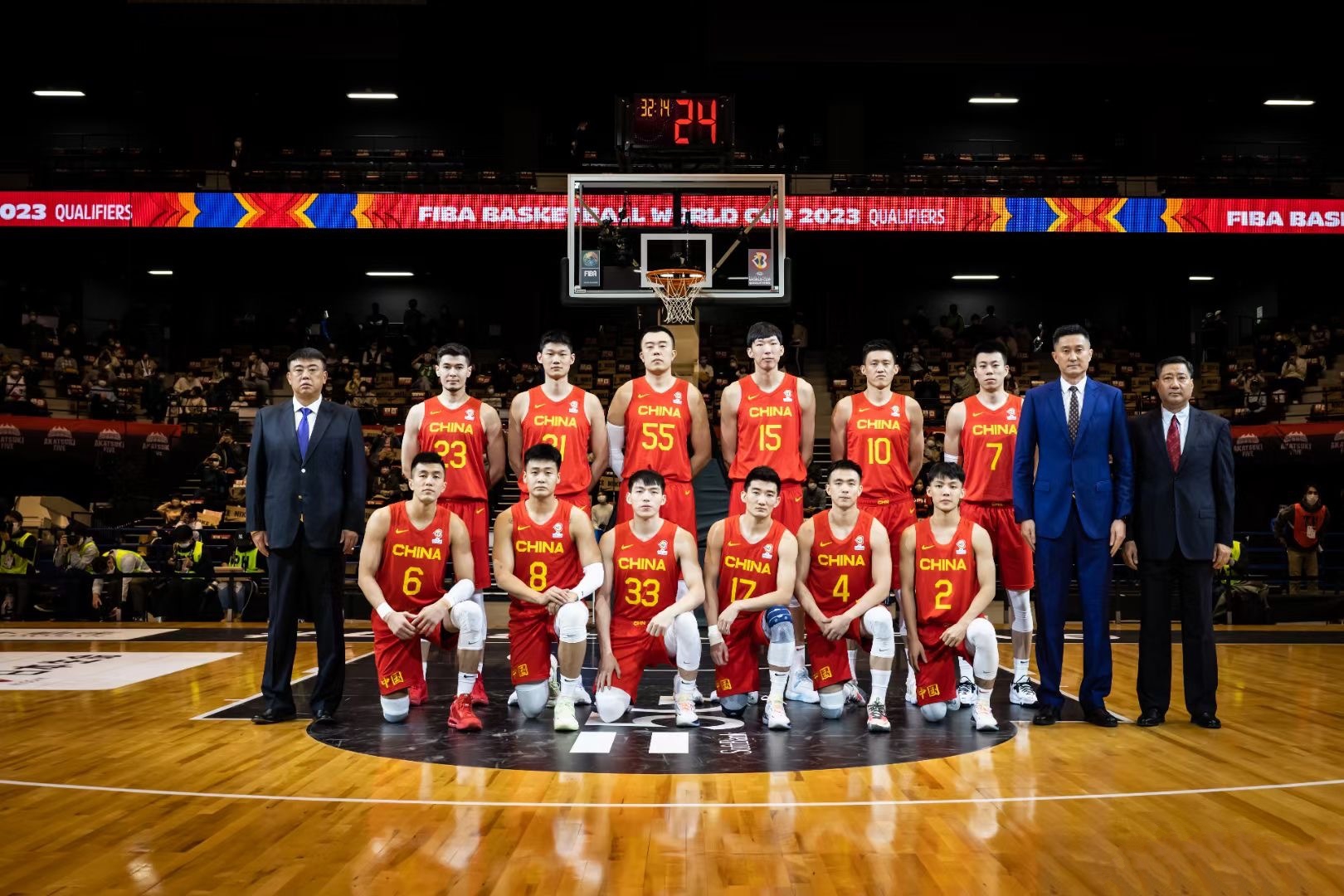 胡金秋|男篮胡金秋，从小劈柴干农活，为打球错过清华，520与初恋领证