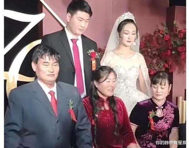 朱之文|陈亚男复出带货,负面评论消失,反之好评如潮!大衣哥“输”了?