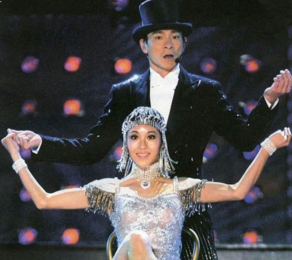 刘德华|赖文慧：专为刘德华伴舞，41岁还未嫁人，甘愿只做舞台“天王嫂”