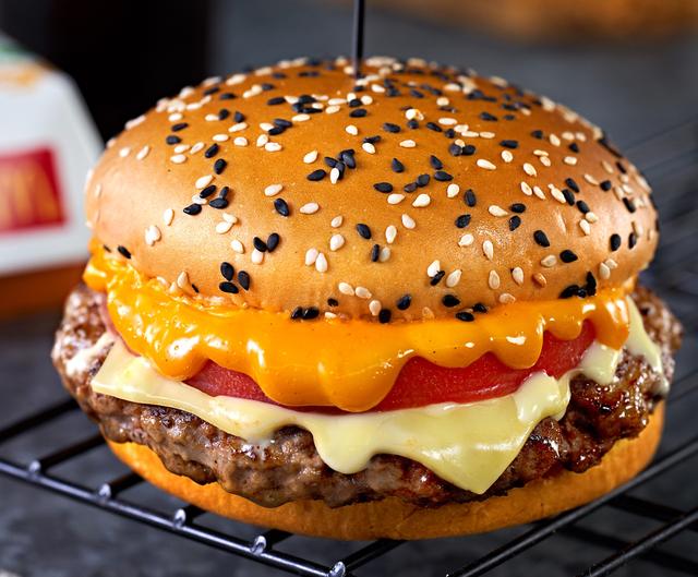 人造肉|《素食行者》自导自演，不让吃肉的背后，中信资本才是主角