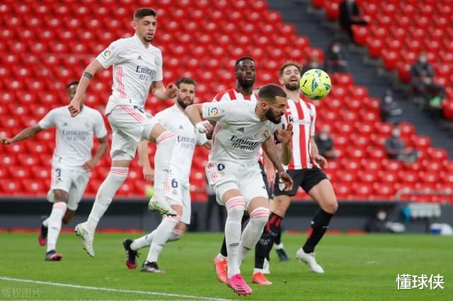 巴塞罗那|1-0，齐达内命硬！西甲34冠王连场稳定抢7分，巴萨隔空再遭打击