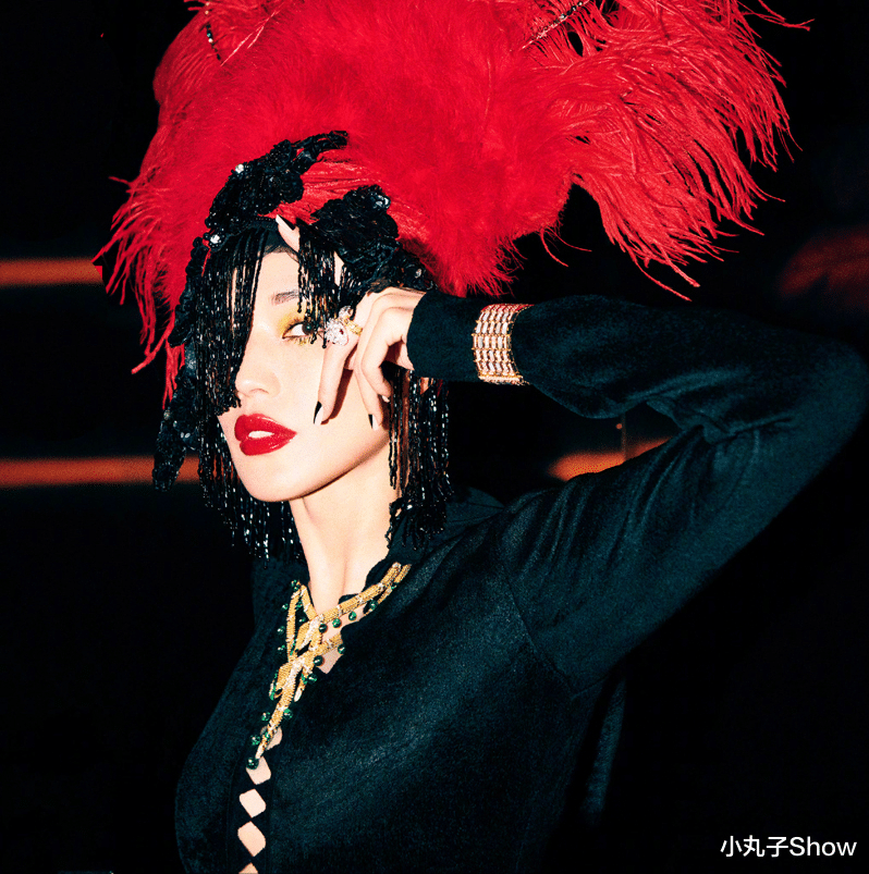 舒淇|气场两米八！45岁舒淇拍时尚大片，短发造型又酷又飒，不愧是女神