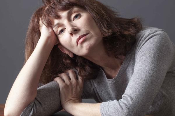 花生|步入衰老时,身体会发出6个明显信号,及时调理,或延缓衰老速度