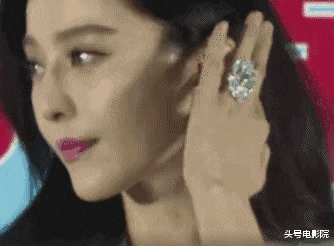 钻戒|陈小春买钻戒被拍，娱乐圈谁的钻戒大？张雨绮不买1克拉以下的