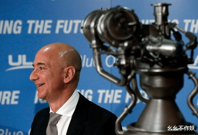 科学家 超级富豪注射青少年的血液、培育器官和机器人身体来追求长生不老