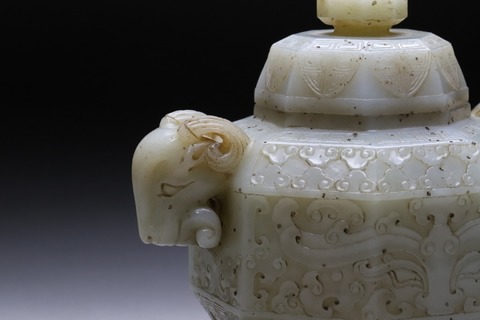 和田玉籽料|和田玉籽料“羊首兽面八方罐”