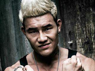 谢孟伟|“嘎子哥”新片上映，“雷”的我外焦里嫩，要不还是回去做直播吧