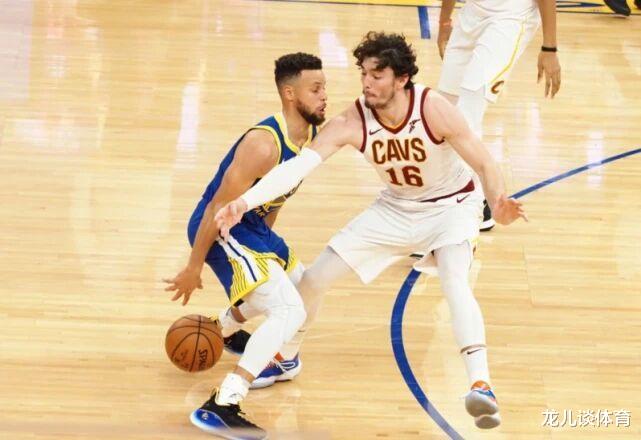 维金斯|勇士31分大胜，谁留意维金斯的数据？不愧是高薪打工仔，真心稳啊