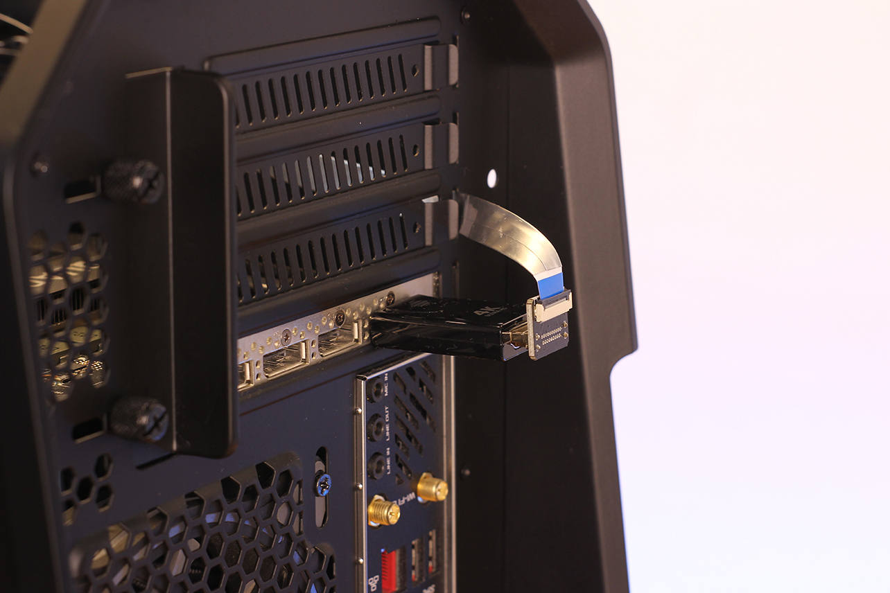 AMD|“深度学习机”也电竞——安钛克DARK CUBE体验