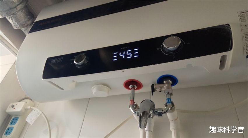 电热水器频发漏电事故,洗澡时到底要不要断电?触电该找谁赔偿?