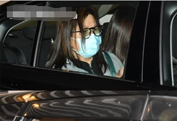 吴孟达|吴孟达遗孀和子女露面颜值高，三任太太照片全曝光，都是大美女