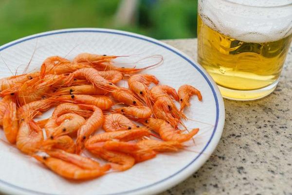 健康周谈|更年期女性，如何补钙？喝大骨汤有用吗？