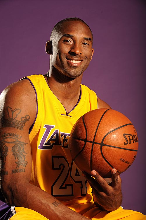 陈奕迅|终止阿迪全球代言合同，陈奕迅的损失有多大？可能会赔到倾家荡产