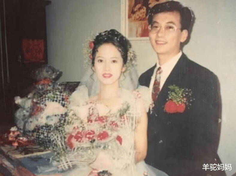 羊驼妈妈|“妈，你要是被绑架了就眨眨眼”，父母颜值相差太大，孩子看呆