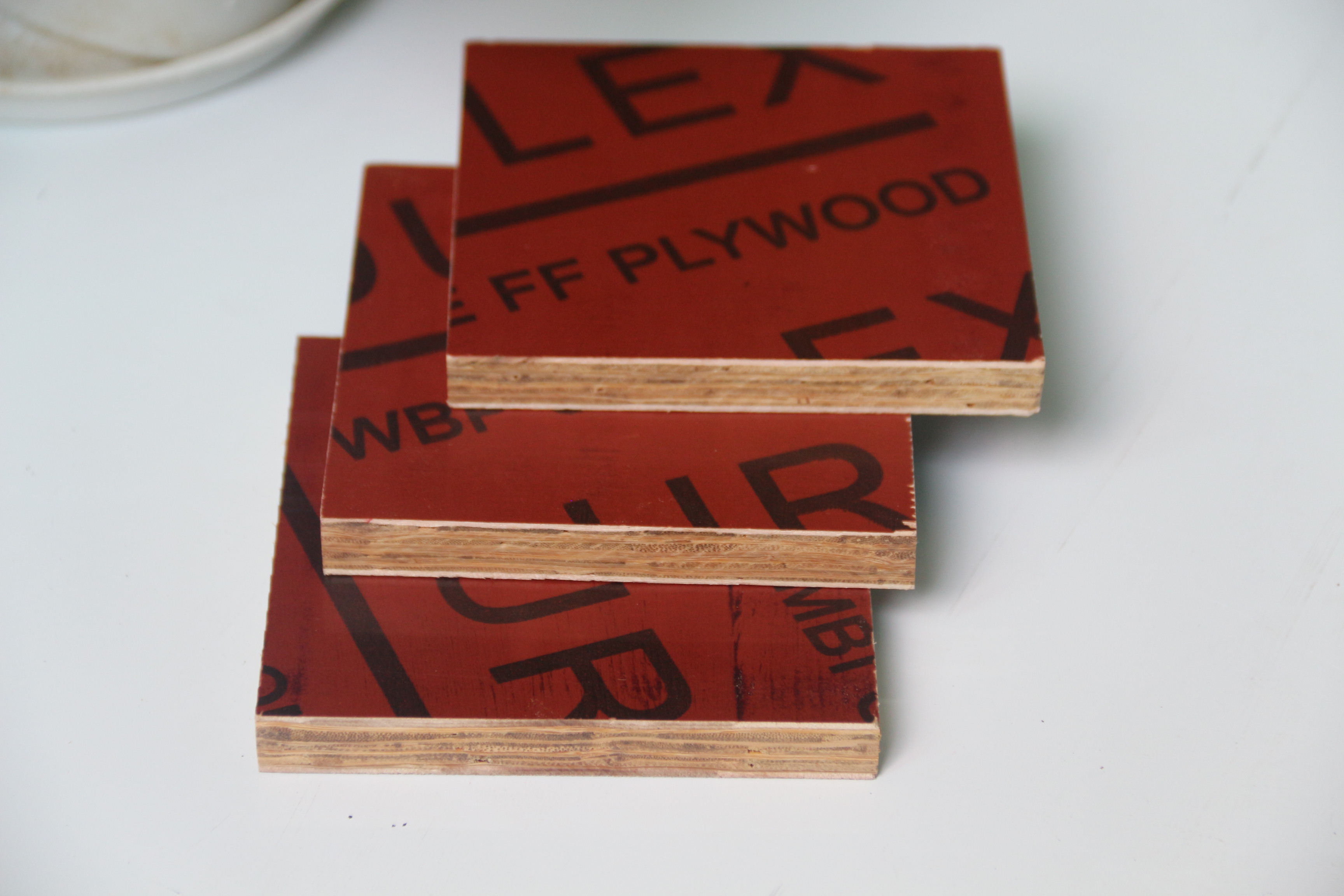 建筑用竹胶板能否用来做家具材料?