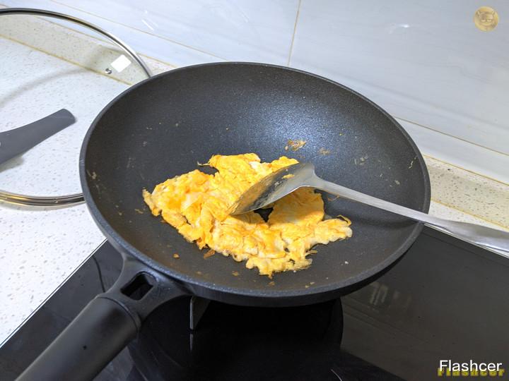 不粘锅|坚固耐用，轻松煎鸡蛋不粘锅好清洗，九阳晶钻耐磨不粘锅体验