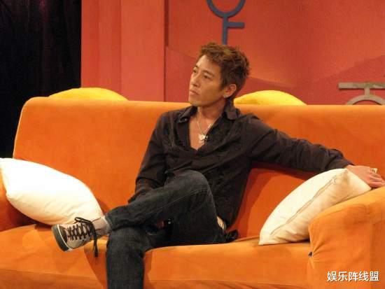 刘浩存|“令狐冲”吕颂贤:拒绝富婆5000万豪横邀约,妻子车祸致终身不育