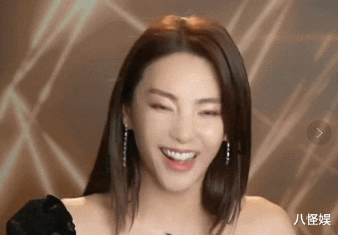 贾静雯|张雨绮近照变样，笑起来表情极不自然，被指像杨超越又像王丽坤