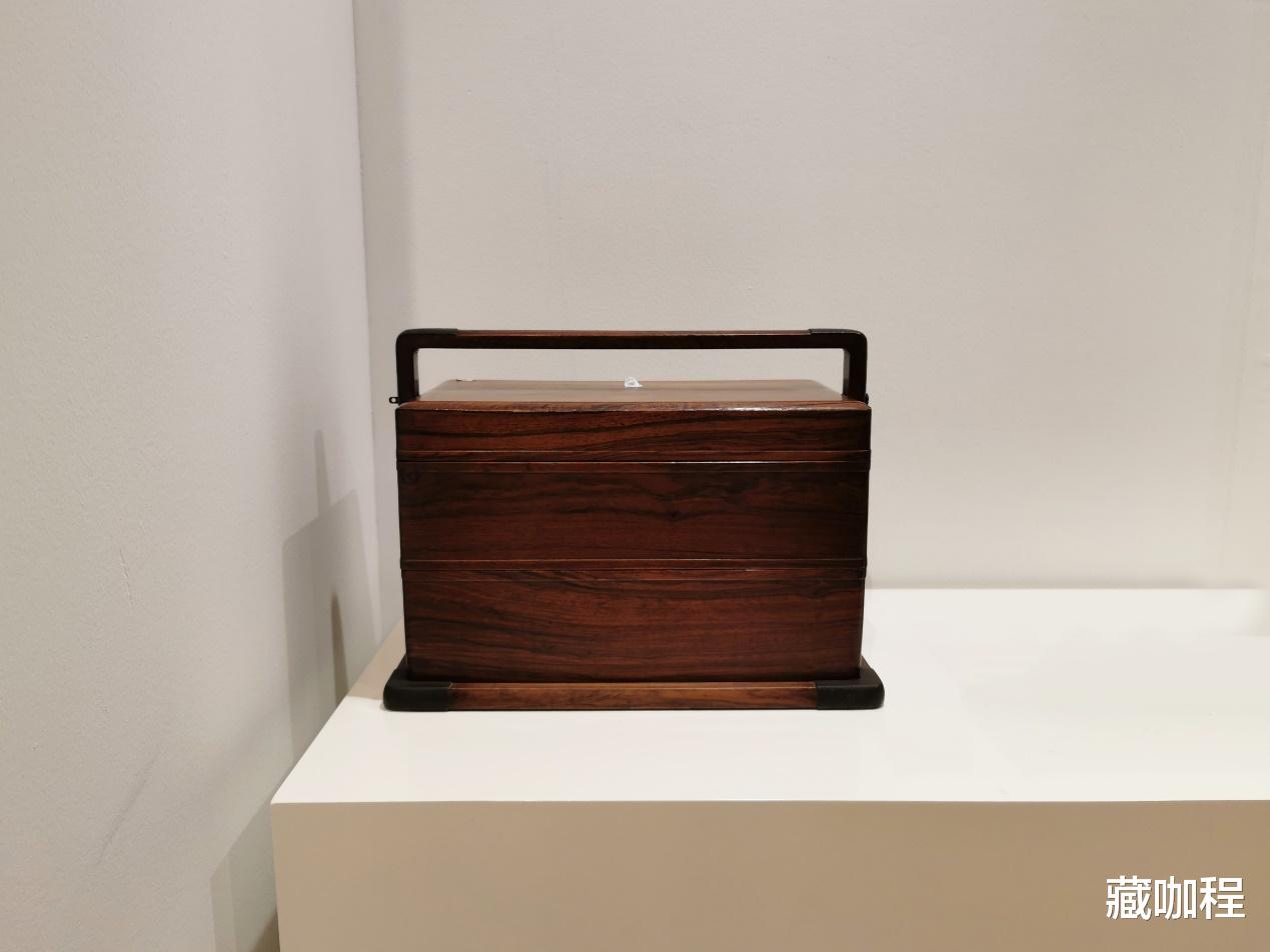 |换一张带屉平头案，黄花梨大提盒80万成交
