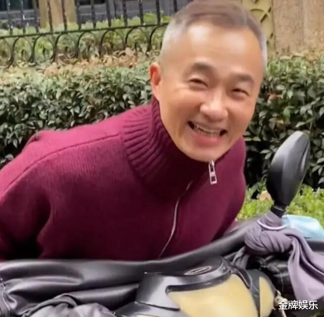 东方卫视|东方卫视前一哥程雷的最新近况！已转到策划岗，也接婚庆主持工作