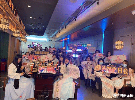 黄晓明|黄晓明的深情，全被张大大毁了