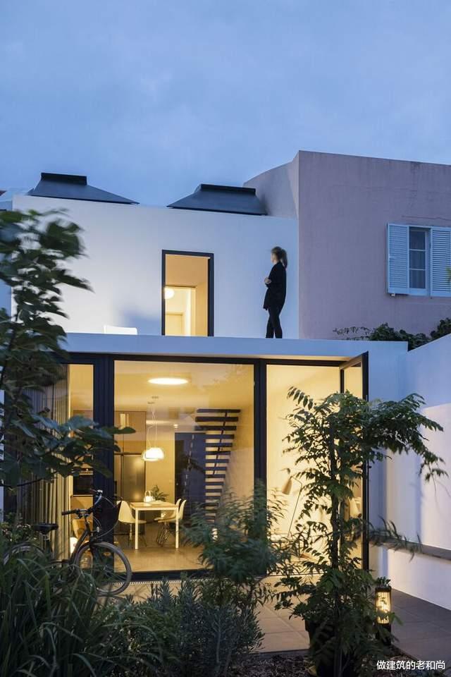 卧室|夹缝中的狭长住宅：麻雀虽小五脏俱全