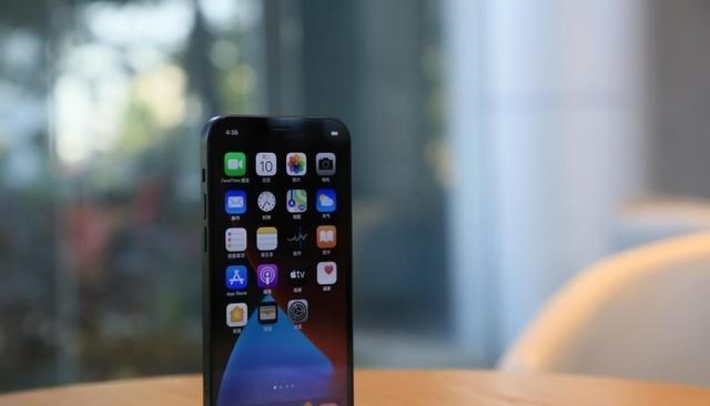 各抒己见 iPhone13双十一降价600元，为什么还是卖不过iPhone12？