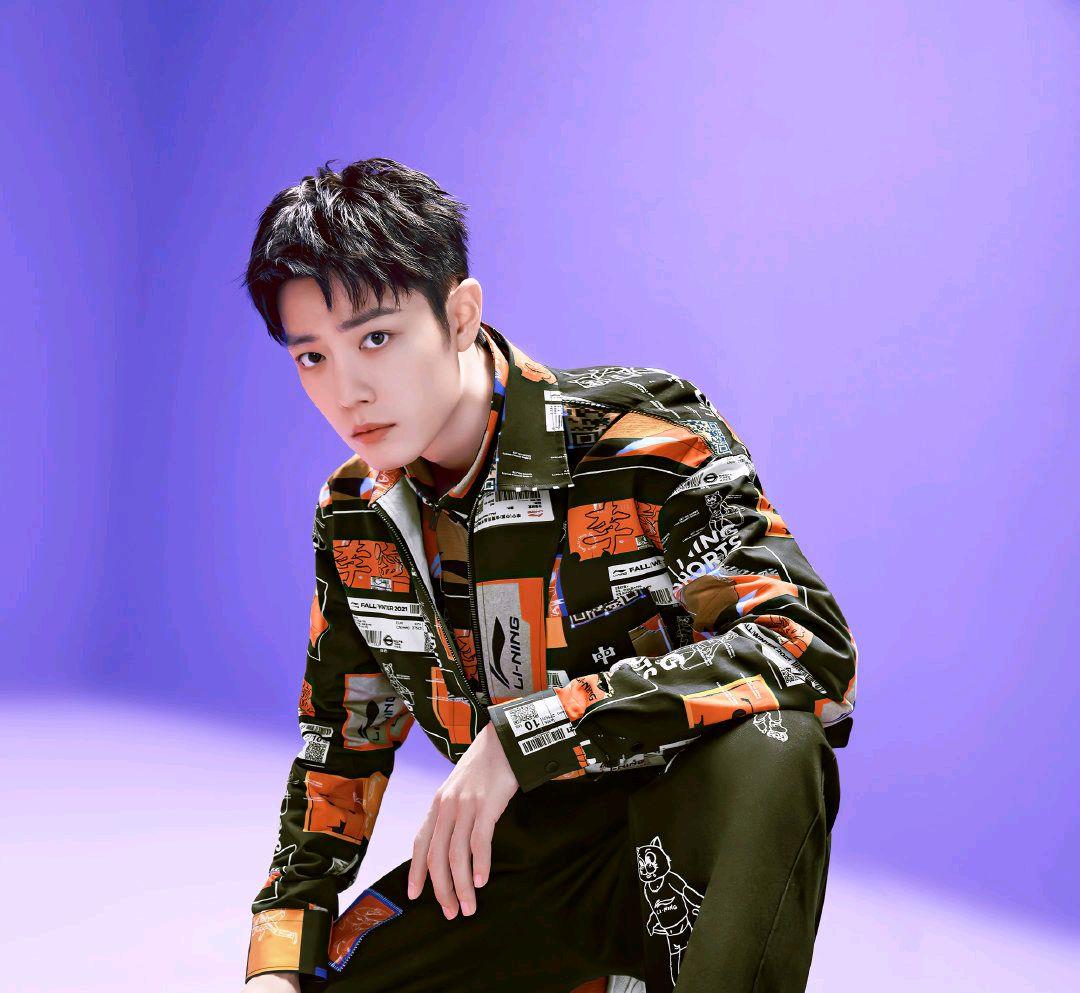 姐姐|肖战卡点发文感谢2021，直言新的一年继续冲，粉丝继续相伴