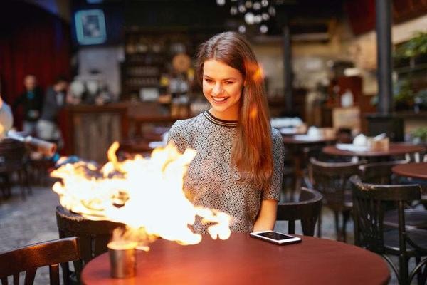 笑里藏刀|长期酗酒的人，戒酒一个月后，身体会有哪些“喜人”变化？