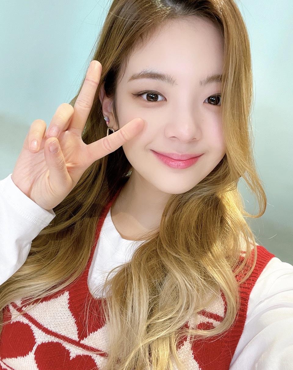 itzy|ITZY一步错步步错，转型后莫名其妙的回头炒冷饭，错失登顶的良机