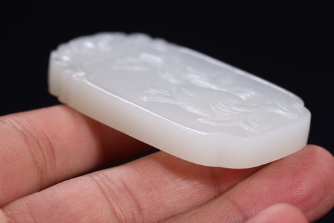 |和田玉童子祝寿牌、玉质细腻紧密