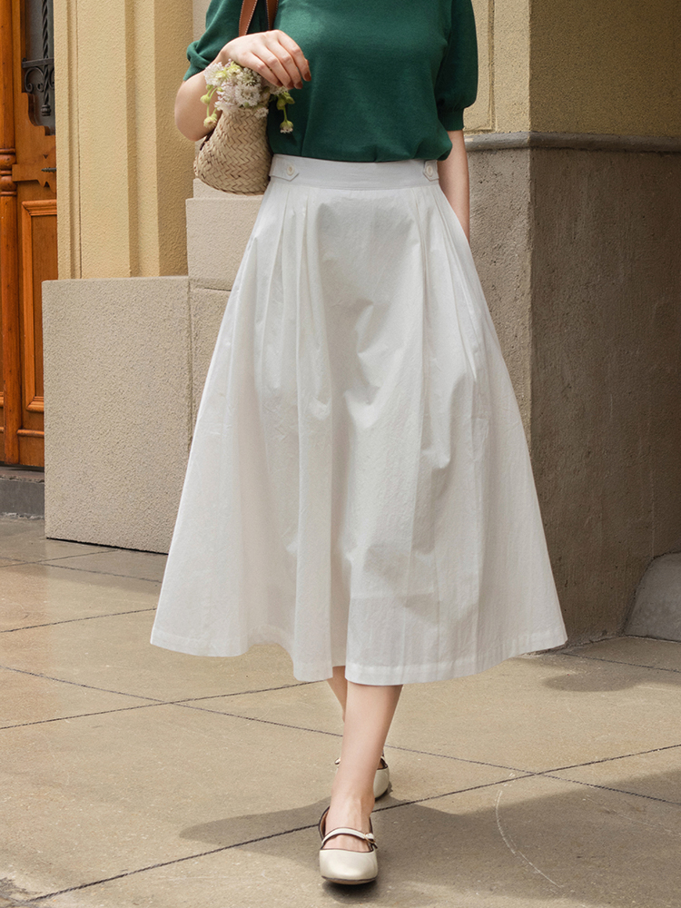 何有强|女神博主绿色衣服单品穿搭，居然能搭配得那么好看，优雅又显白