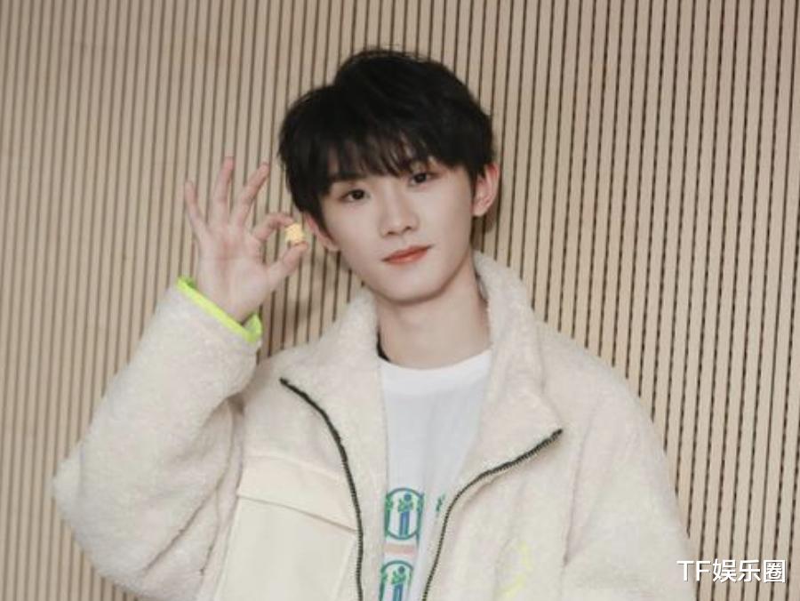 |学业翻车后，马嘉祺唱功又被嘲：唱歌没感情还跑调，粉丝也在批评