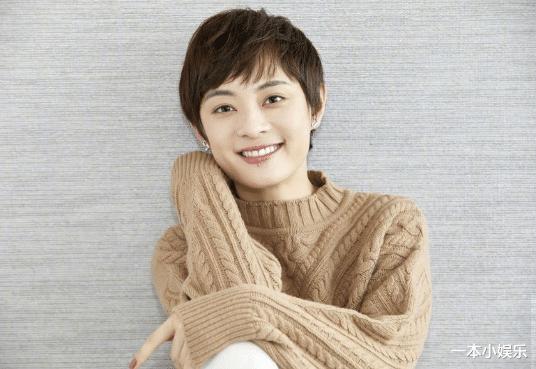 李嫣|孙俪心思重？看她十年前给赵薇伴舞的小动作，就知此女一定会红！