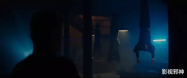 梅根·福克斯|看完这部养眼新片，又被吸干了……